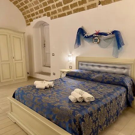 Palazzo Piccioli 3* 加利波利