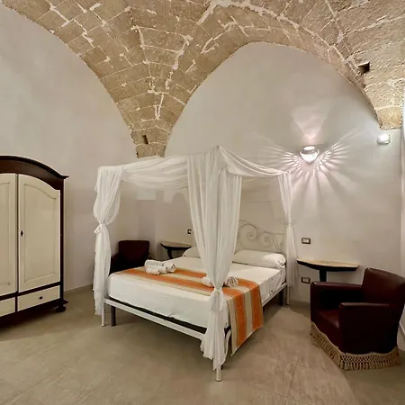 招待所 Palazzo Piccioli 加利波利