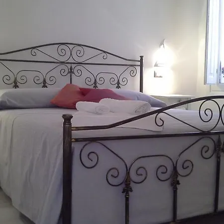 Palazzo Piccioli 3* Галлиполи