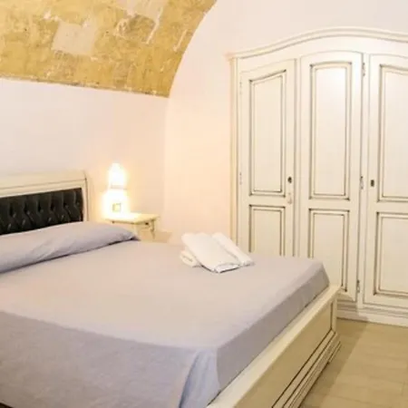 招待所 Palazzo Piccioli 3*