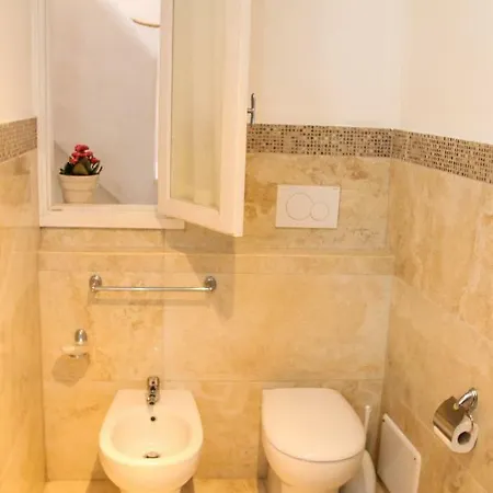 Palazzo Piccioli Гостевой дом 3*